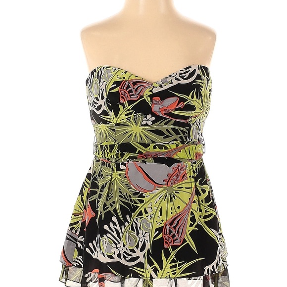 Nanette Lepore Silk Strapless Top w/Sweetheart neckline in a Tropical Print - Picture 2 of 6